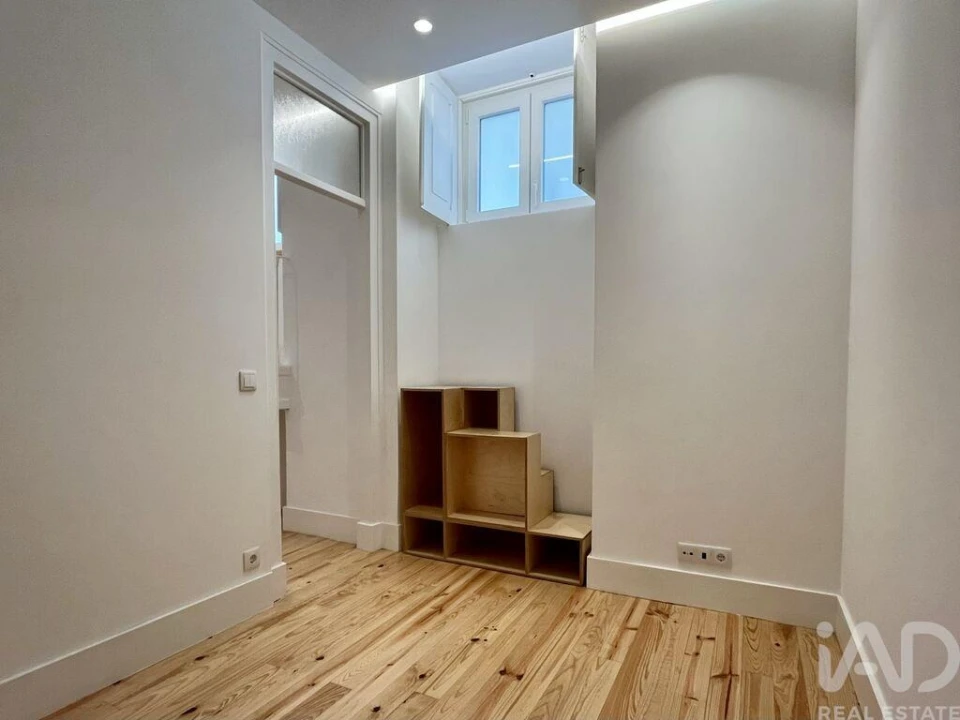 Apartamento T2 para Venda em Arroios Foto 5