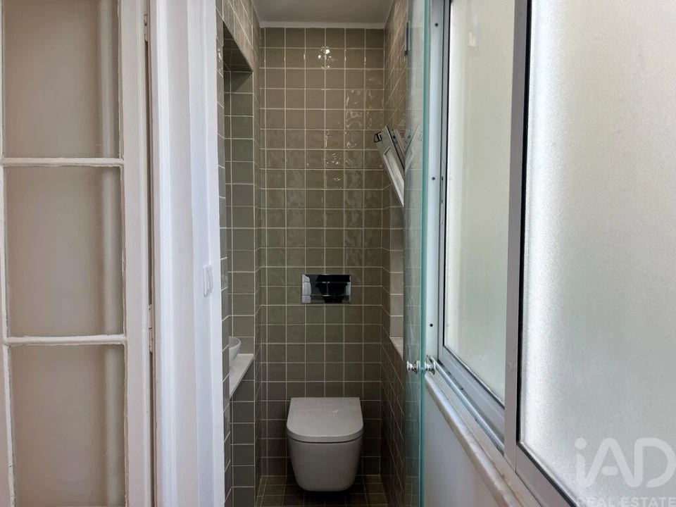 Apartamento T2 para Venda em Arroios Foto 14