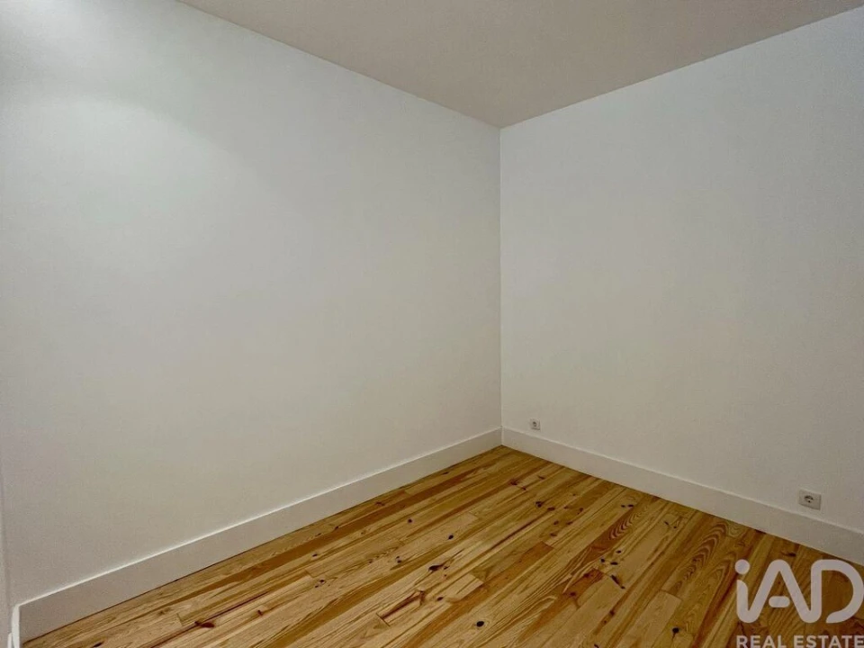 Apartamento T2 para Venda em Arroios Foto 4