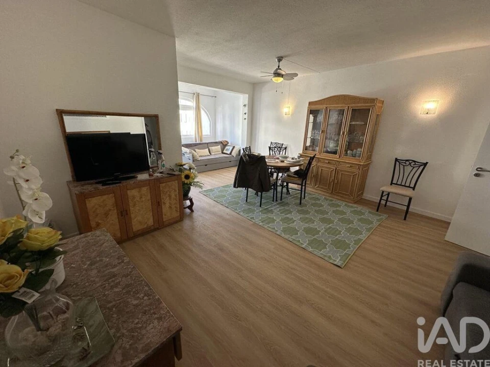 Apartamento T2 para Arrendamento em Albufeira e Olhos de Água Foto 3