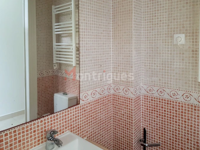 Apartamento T4 para Arrendamento em Avenidas Novas Foto 26