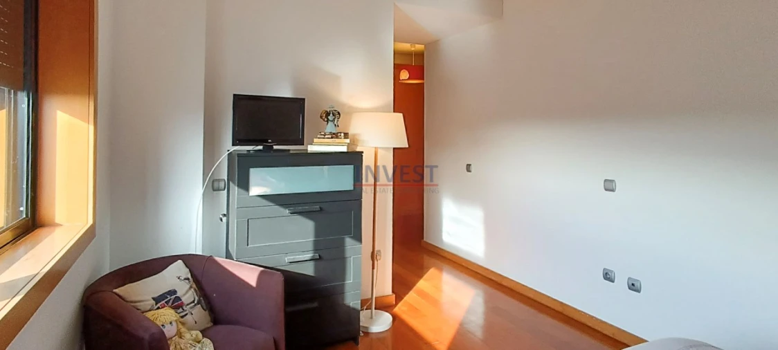 Apartamento T3 para Venda em Cidade da Maia Foto 26