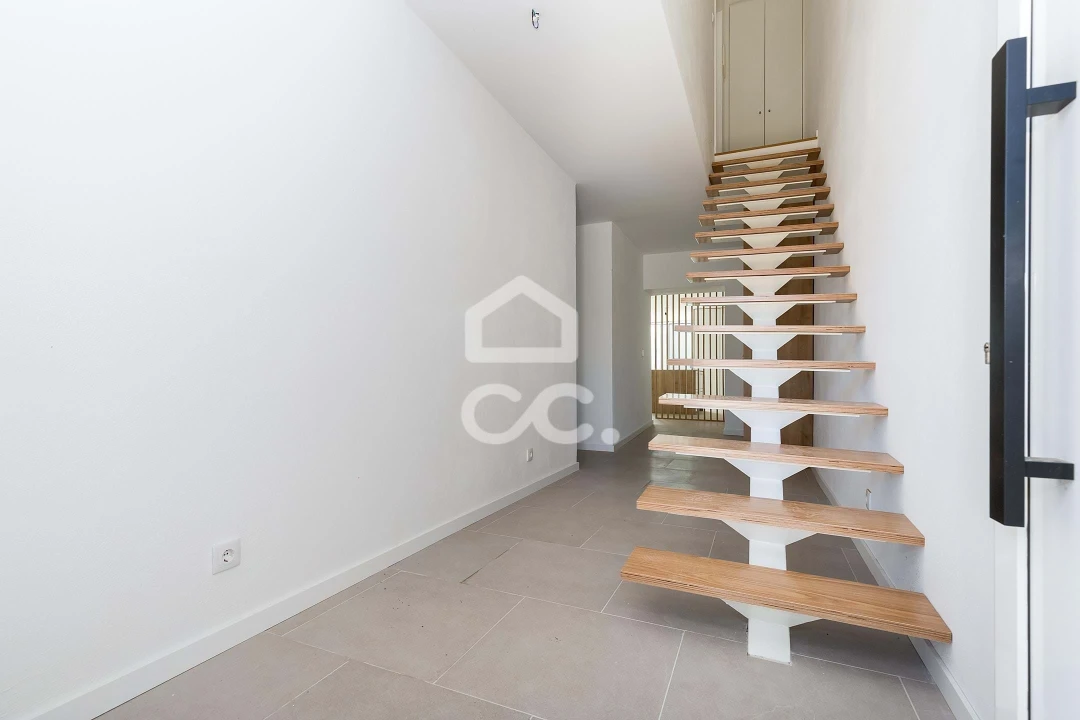 Moradia T2 para Venda em Ciborro Foto 12