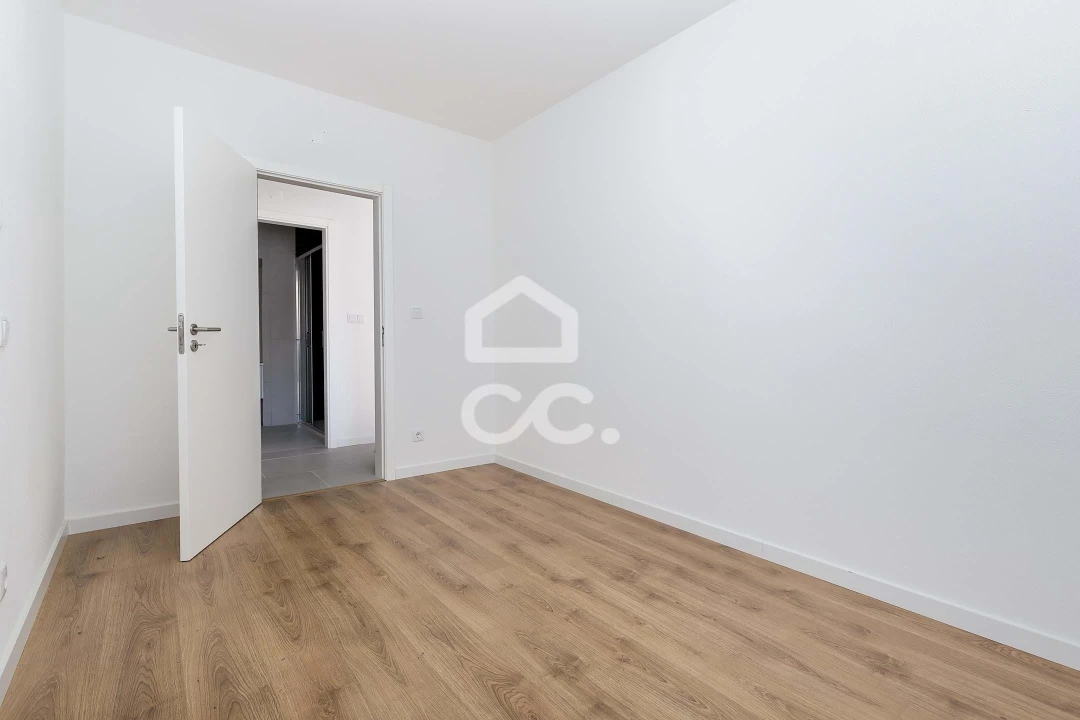 Moradia T2 para Venda em Ciborro Foto 16