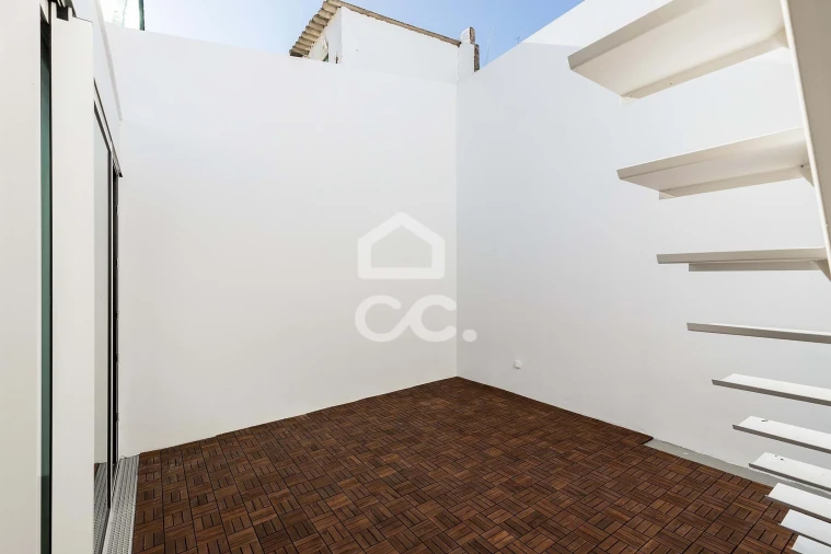 Moradia T2 para Venda em Ciborro Foto 23