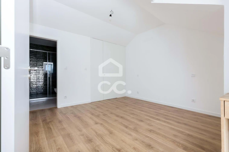 Moradia T2 para Venda em Ciborro Foto 11