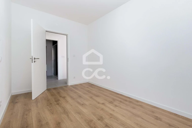 Moradia T2 para Venda em Ciborro Foto 10