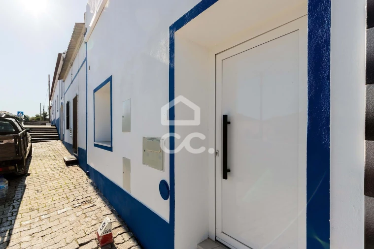 Moradia T2 para Venda em Ciborro Foto 32