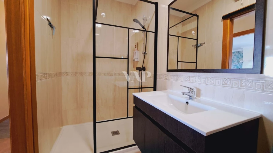 Apartamento T2 para Venda em Albufeira e Olhos de Água Foto 6