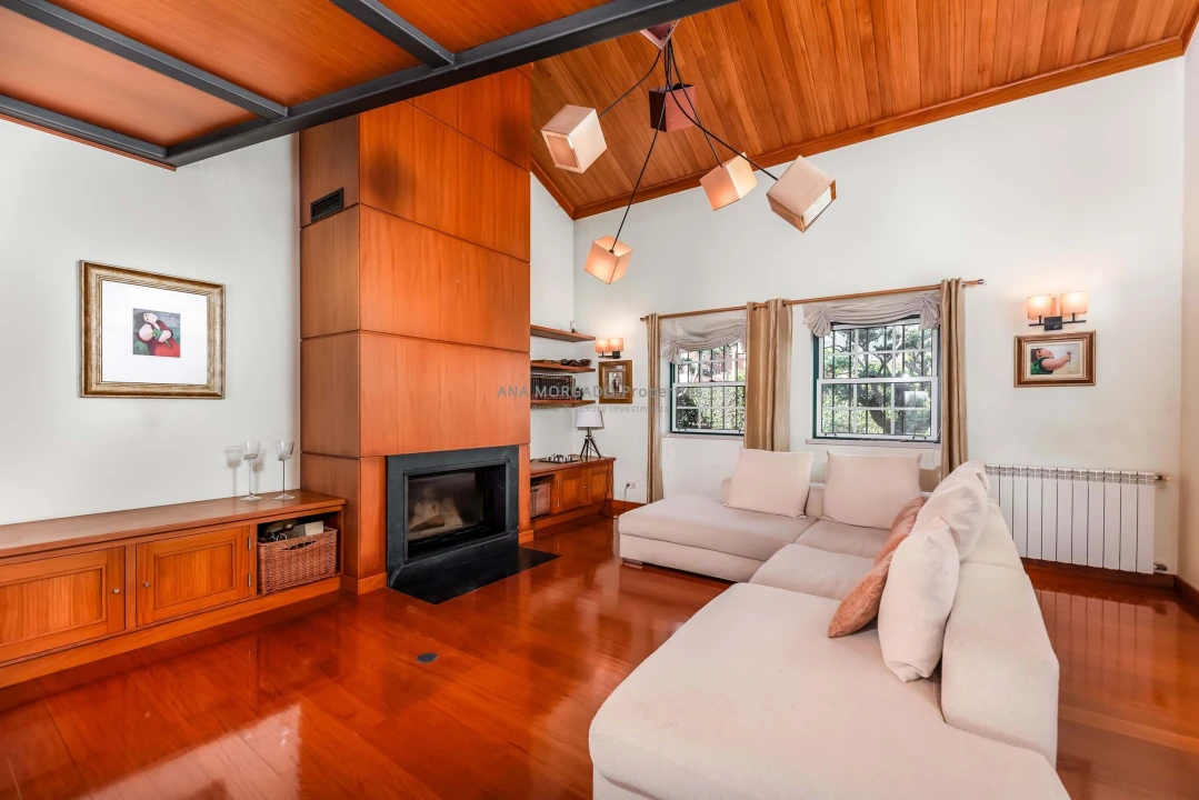 Moradia T4 para Venda em Agualva e Mira-Sintra Foto 14