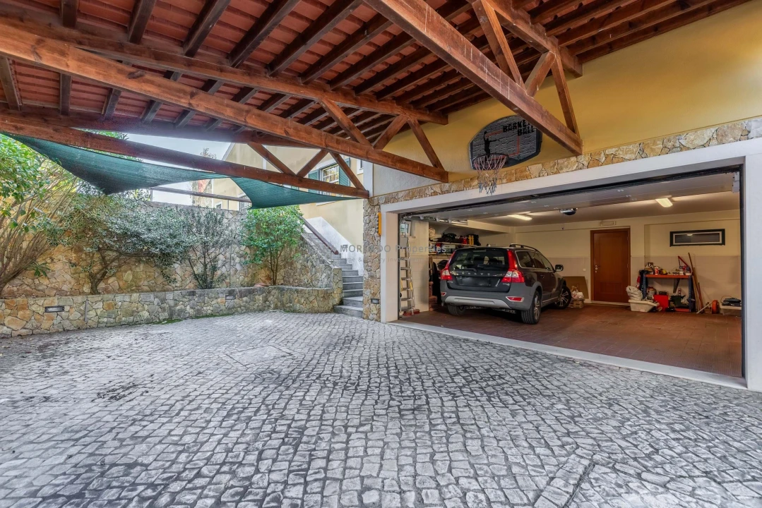 Moradia T4 para Venda em Agualva e Mira-Sintra Foto 69