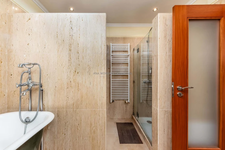 Moradia T4 para Venda em Agualva e Mira-Sintra Foto 65