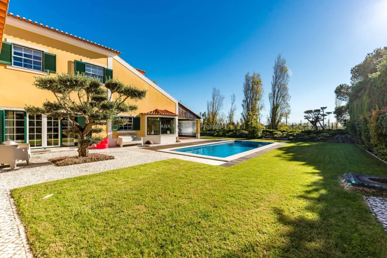 Moradia T4 para Venda em Agualva e Mira-Sintra Foto 70