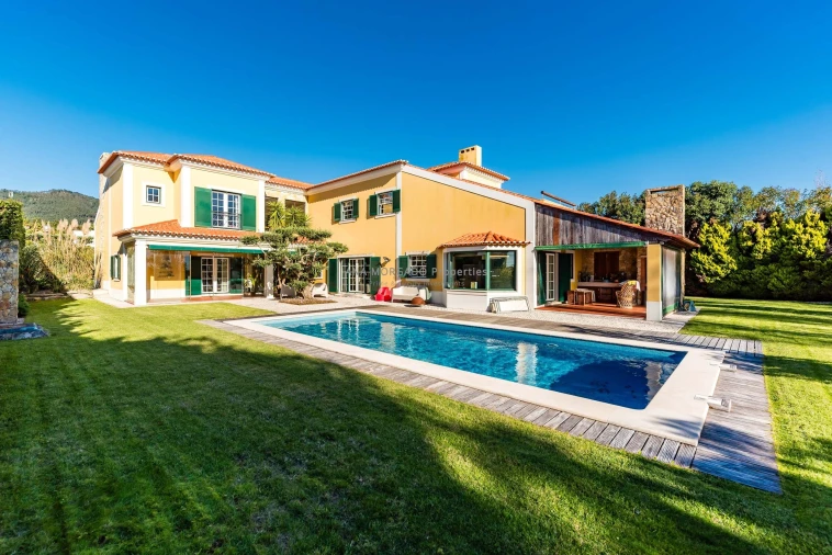 Moradia T4 para Venda em Agualva e Mira-Sintra Foto 71