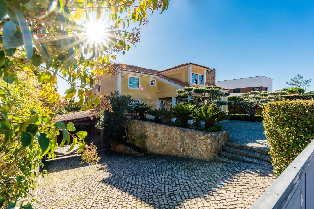 Moradia T4 para Venda em Agualva e Mira-Sintra Foto 5