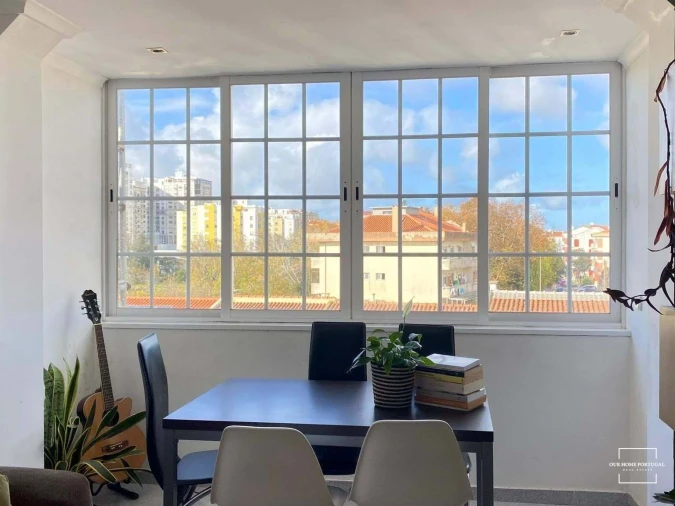 Apartamento T2 para Venda em Algueirão-Mem Martins Foto 1