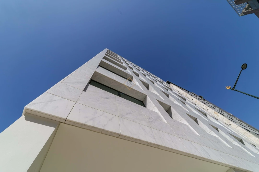 Apartamento T2 para Arrendamento em Santo António Foto 16