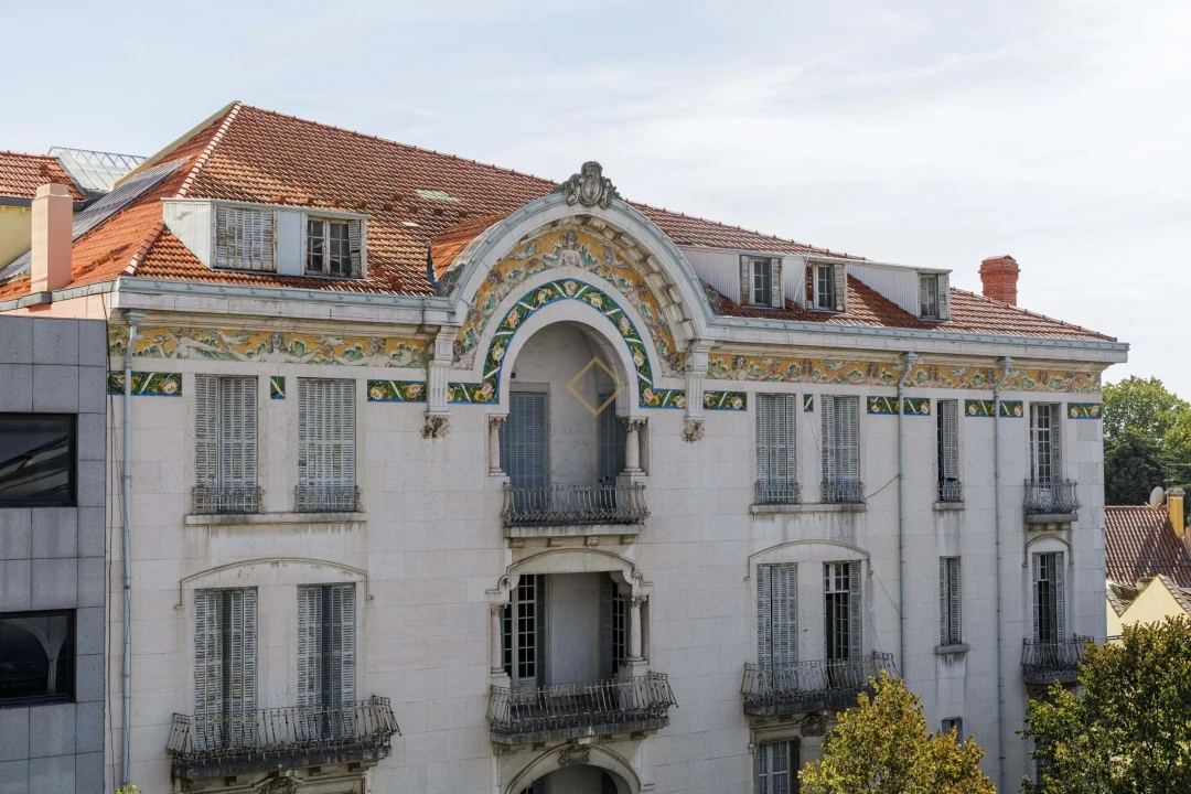 Apartamento T2 para Arrendamento em Santo António Foto 12
