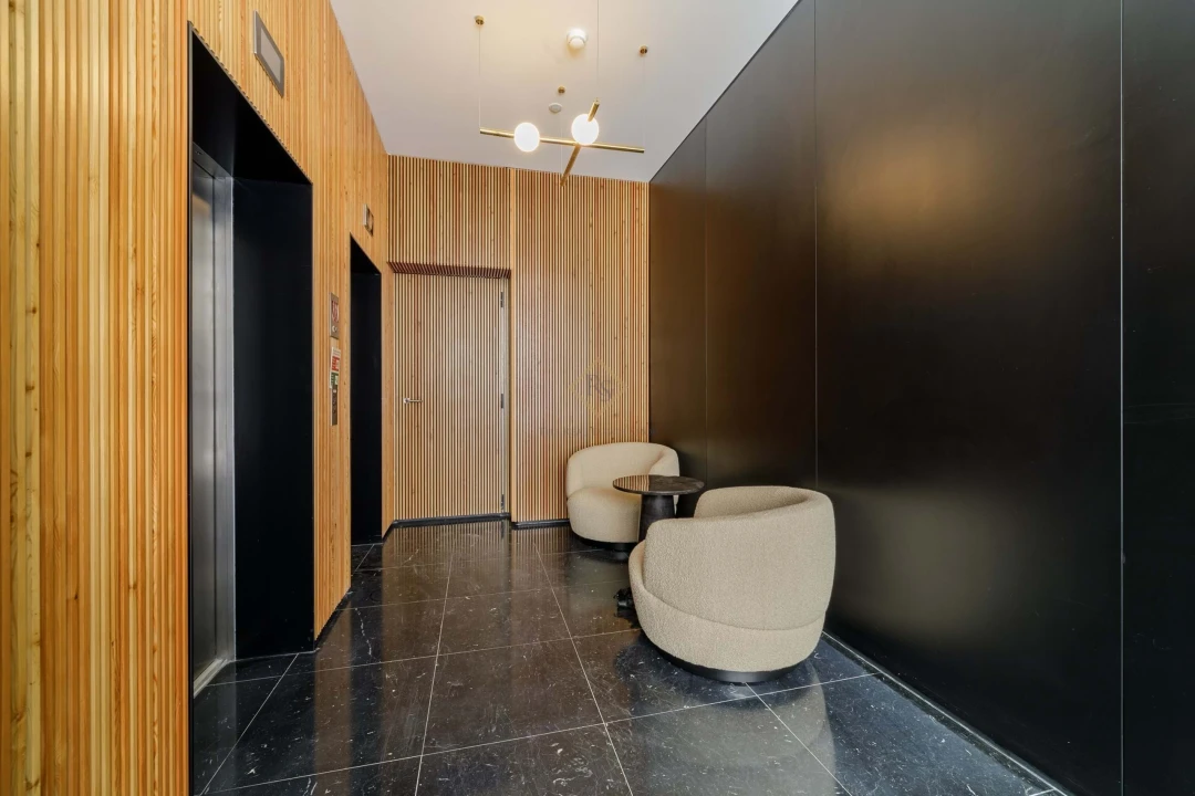 Apartamento T2 para Arrendamento em Santo António Foto 13