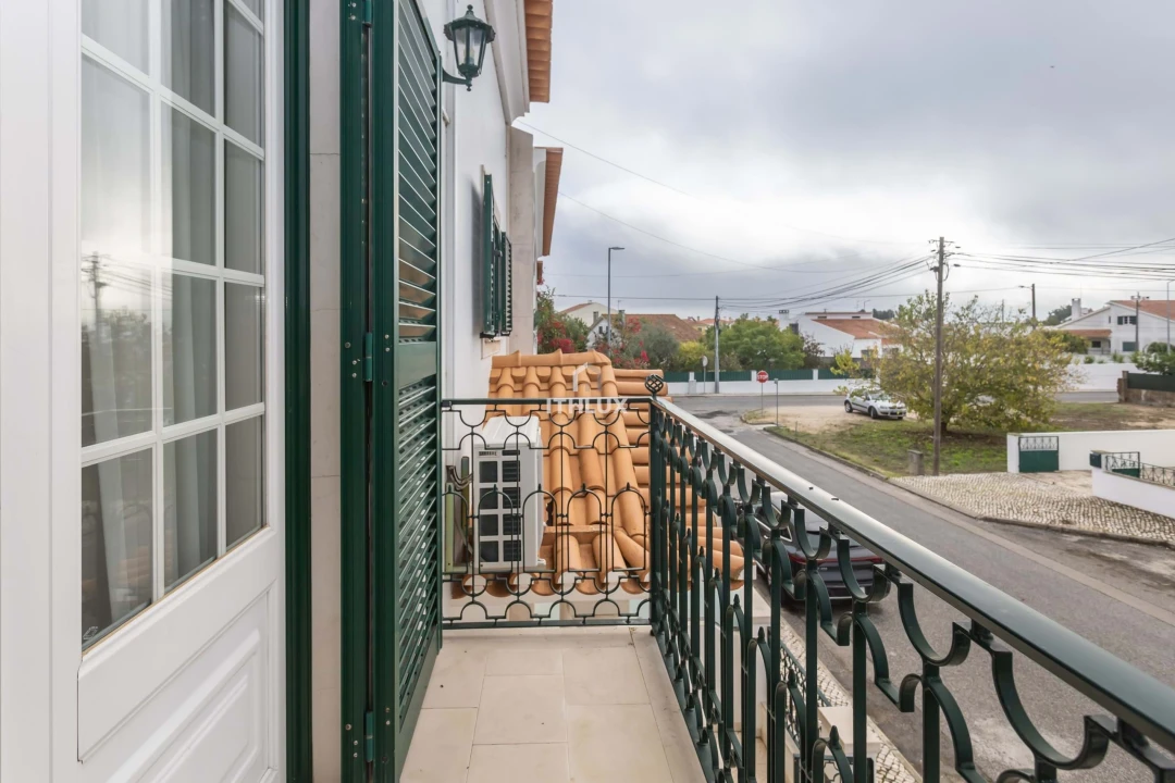 Moradia T4 para Venda em Benavente Foto 36