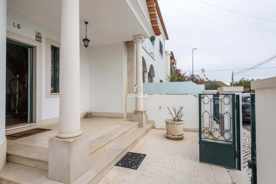 Moradia T4 para Venda em Benavente Foto 53