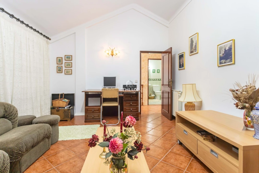 Moradia T4 para Venda em Benavente Foto 44