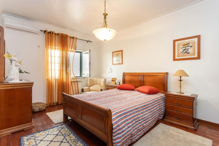 Moradia T4 para Venda em Benavente Foto 26