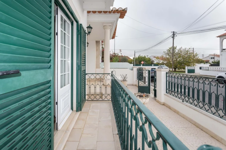 Moradia T4 para Venda em Benavente Foto 66