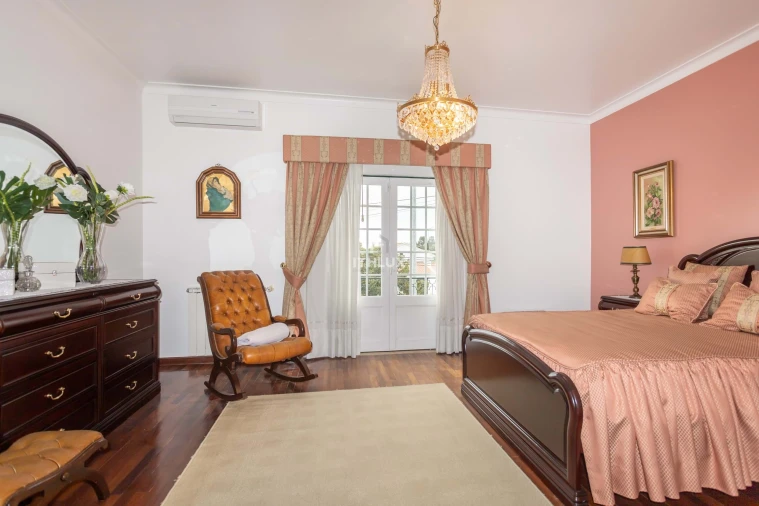 Moradia T4 para Venda em Benavente Foto 35