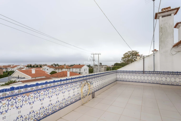 Moradia T4 para Venda em Benavente Foto 52