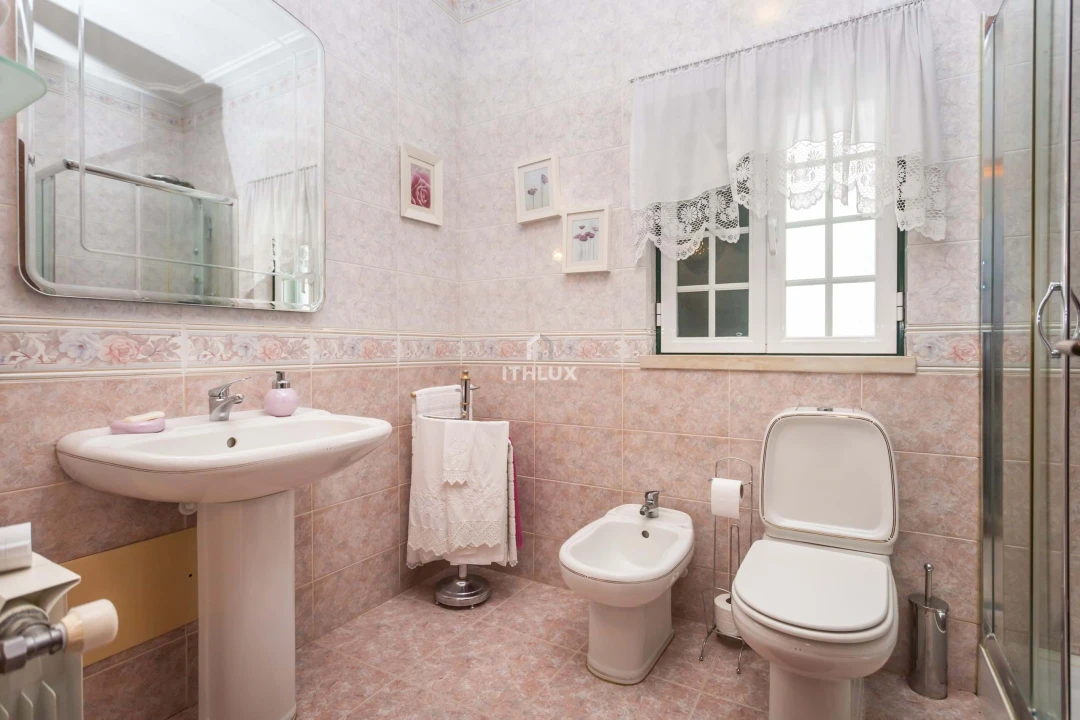 Moradia T4 para Venda em Benavente Foto 30