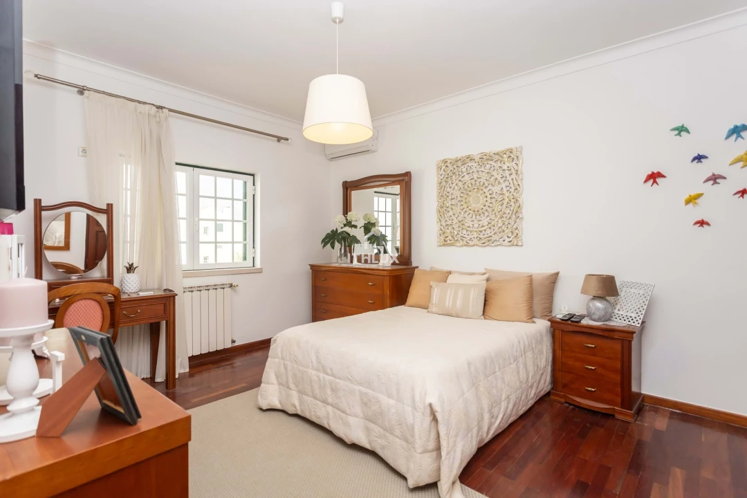 Moradia T4 para Venda em Benavente Foto 21