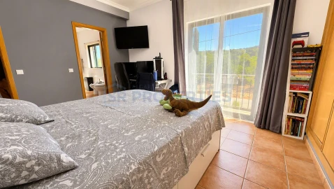Moradia T2 para Venda em Loule (São Sebastião)