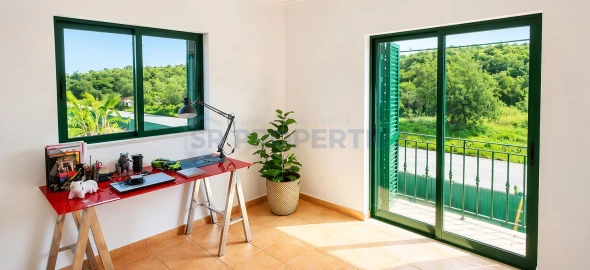 Moradia T2 para Venda em Loule (São Sebastião)