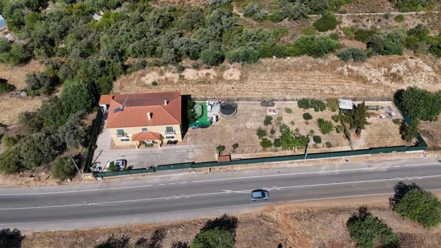 Moradia T2 para Venda em Loule (São Sebastião) Foto 61