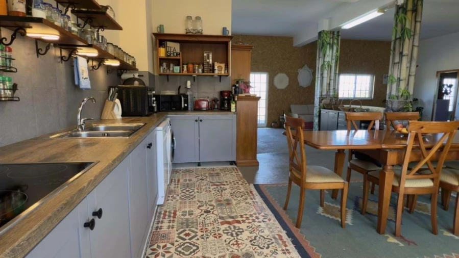 Moradia T2 para Venda em Loule (São Sebastião) Foto 2