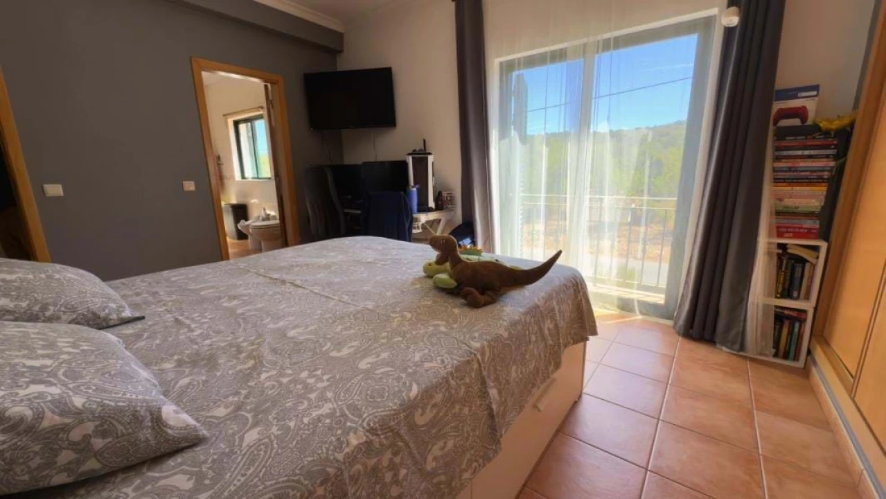 Moradia T2 para Venda em Loule (São Sebastião) Foto 47