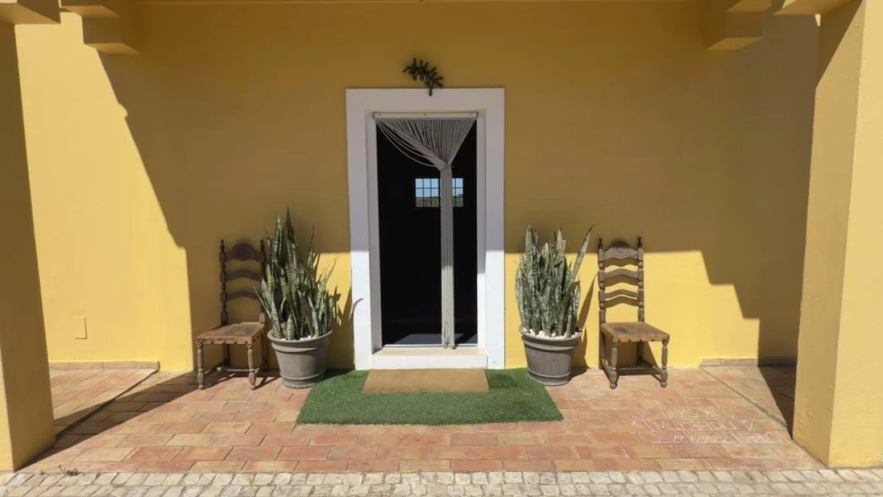 Moradia T2 para Venda em Loule (São Sebastião) Foto 63