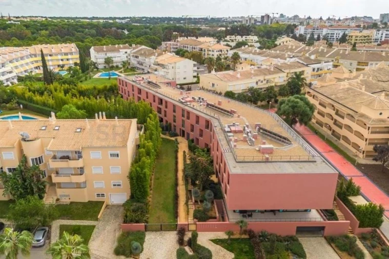 Apartamento T1 para Venda em Quarteira Foto 29