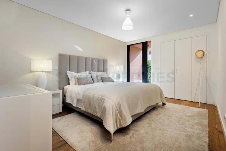 Apartamento T1 para Venda em Quarteira Foto 2