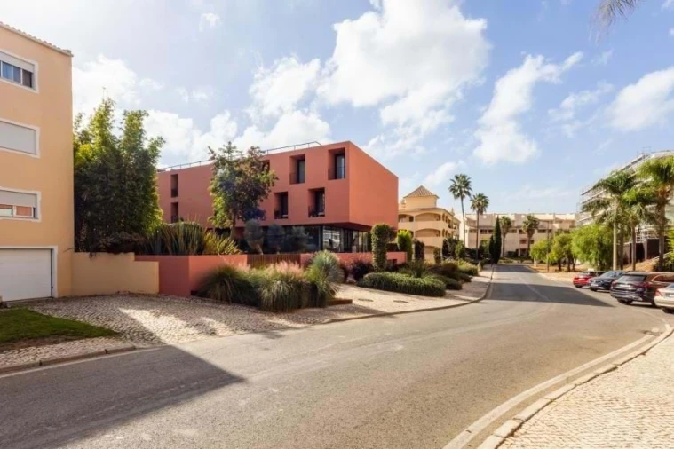 Apartamento T1 para Venda em Quarteira Foto 24