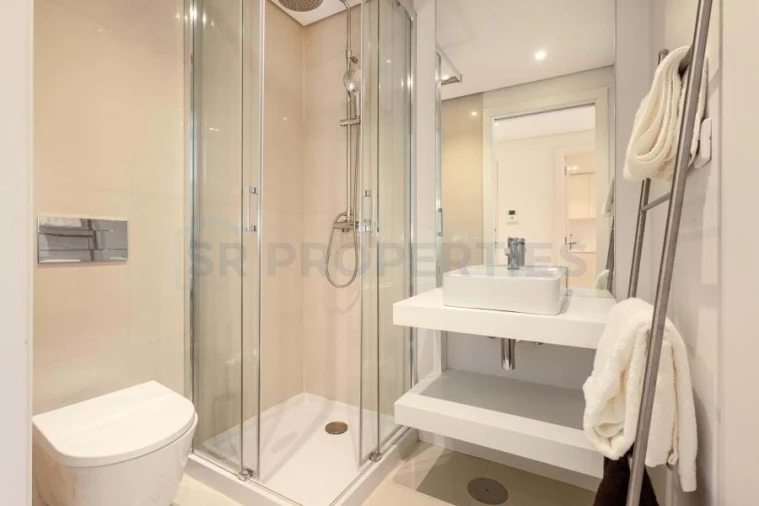 Apartamento T1 para Venda em Quarteira Foto 7