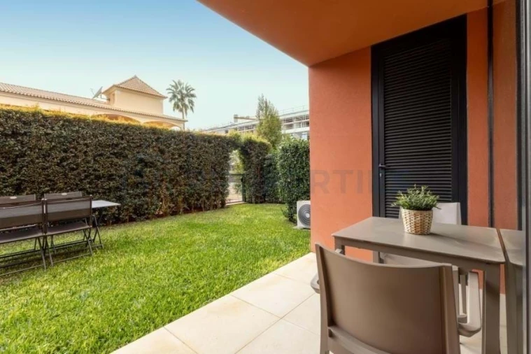 Apartamento T1 para Venda em Quarteira Foto 21