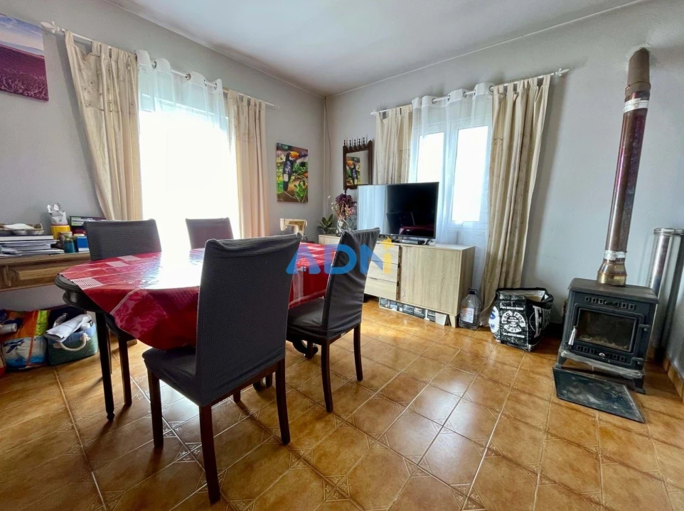 Moradia T3 para Venda em São Vicente da Beira Foto 5