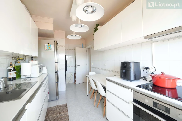 Apartamento T2 para Venda em Cacém e São Marcos Foto 25