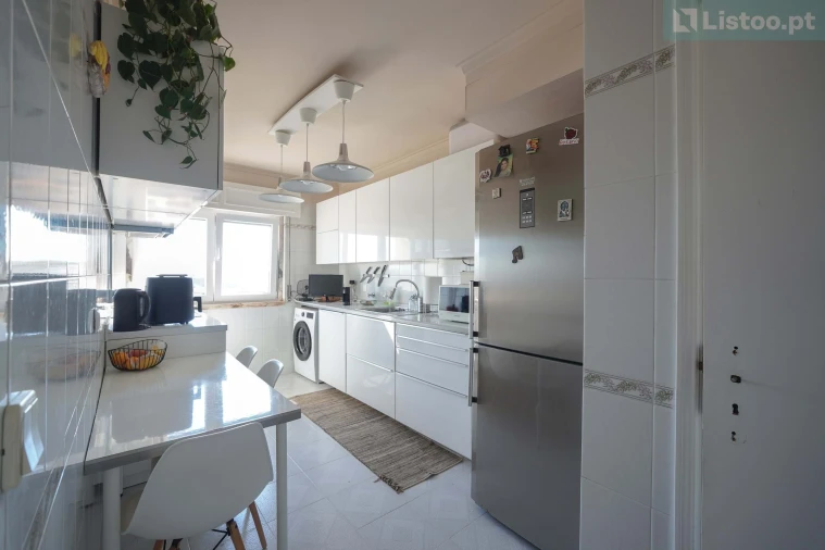 Apartamento T2 para Venda em Cacém e São Marcos Foto 26