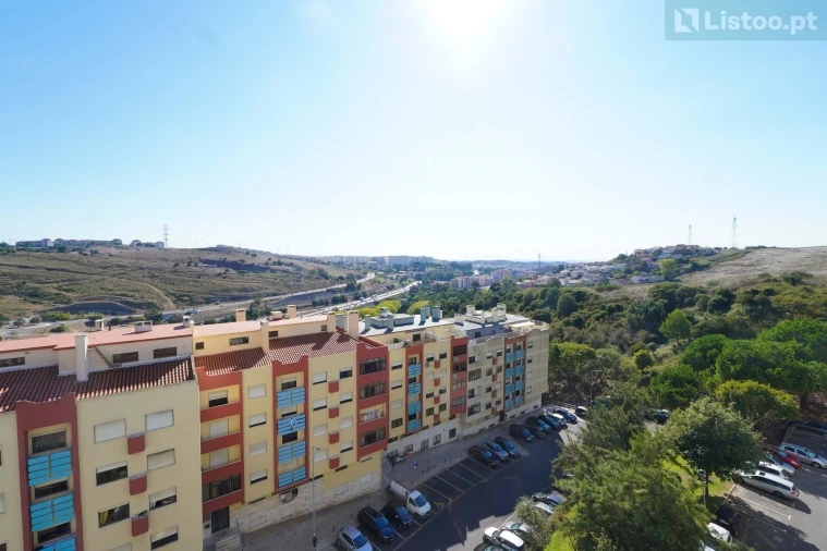 Apartamento T2 para Venda em Cacém e São Marcos Foto 38
