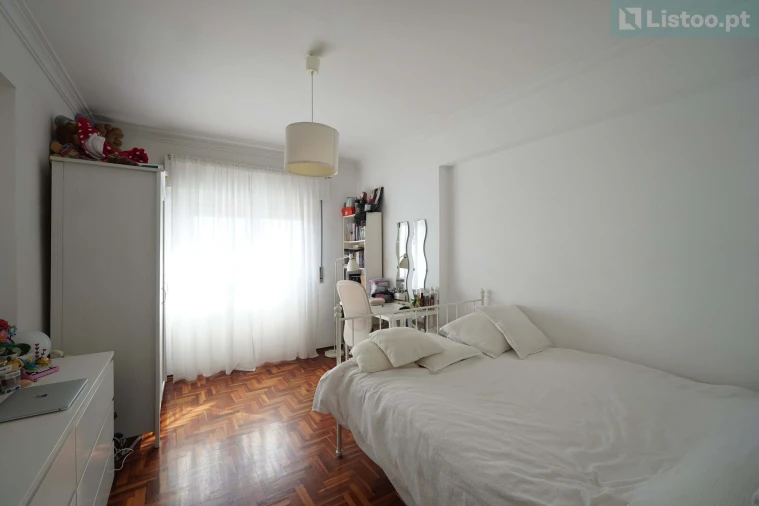 Apartamento T2 para Venda em Cacém e São Marcos Foto 18