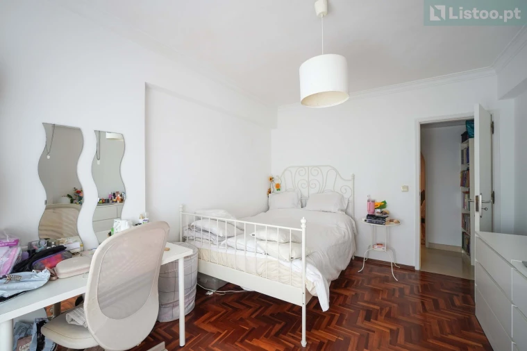 Apartamento T2 para Venda em Cacém e São Marcos Foto 4