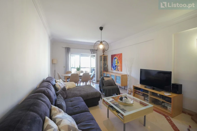 Apartamento T2 para Venda em Cacém e São Marcos Foto 8